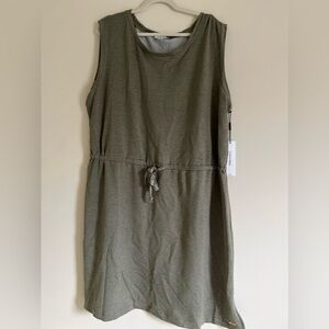 Calvin Klein summer dress 👗💚